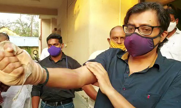 [Arnab Arrest] Another FIR Registered Against Arnab Goswami [Live-Updates]