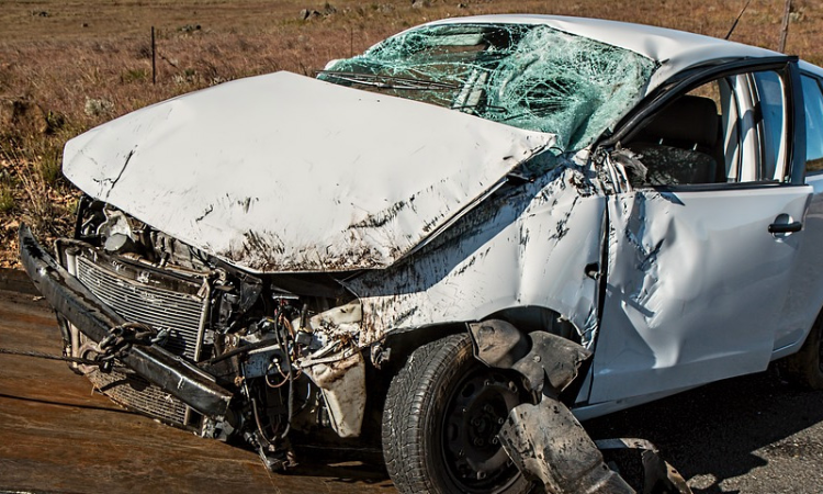 Incapacity To Work Has To Be Determined With Reference To Sole Occupation Of Person As On Date Of Motor Accident: Karnataka High Court Incapacity To Work Has To Be Determined With Reference To Sole Occupation Of Person As On Date Of Motor Accident: Karnataka High Court