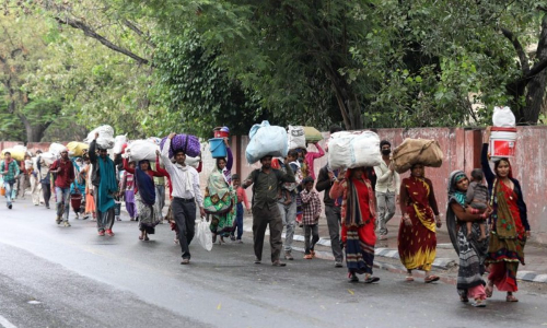 Migrant Labours From UP, Bihar Allegedly Asked To Leave Punjab Village By Passing Panchayat Resolution, High Court Seeks States Response