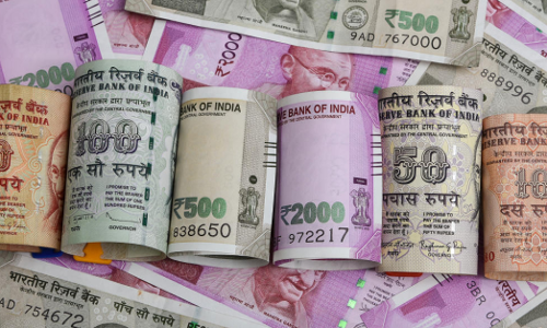 Chhattisgarh High Court Dismisses PIL Seeking Withdrawal Of ₹500 & ₹200 Notes, Not More Than One Saving Account Per Person Chhattisgarh High Court Dismisses PIL Seeking Withdrawal Of ₹500 & ₹200 Notes, Not More Than One Saving Account Per Person