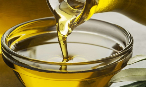 Why Not Invoke Goonda Act Against Food Adulterers?: Madras High Court Orders Interim Ban On Sale Of Edible Oil As Loose Oil Why Not Invoke Goonda Act Against Food Adulterers?: Madras High Court Orders Interim Ban On Sale Of Edible Oil As Loose Oil