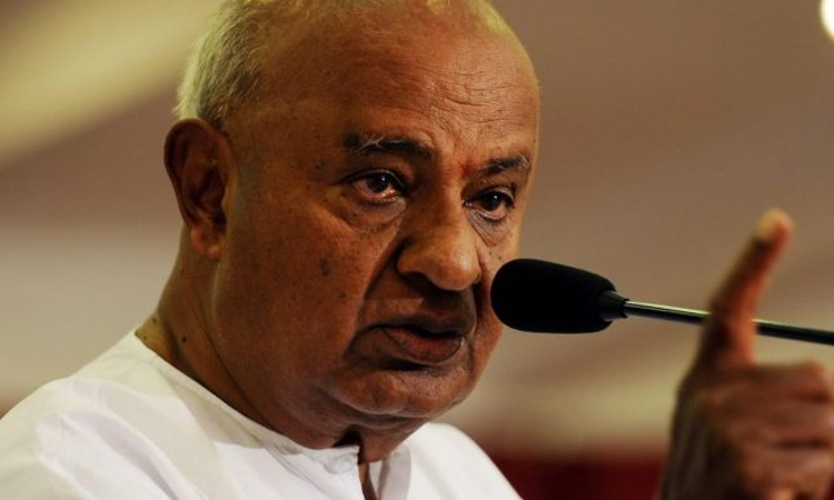 Karnataka High Court Rejects Devegowdas Plea To Reopen Defamation Suit For Producing Additional Evidence Karnataka High Court Rejects Devegowdas Plea To Reopen Defamation Suit For Producing Additional Evidence