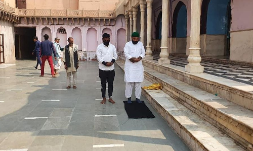 Man Accused Of Offering Namaz At Mathura Temple Granted Pre-Arrest Bail By Allahabad High Court