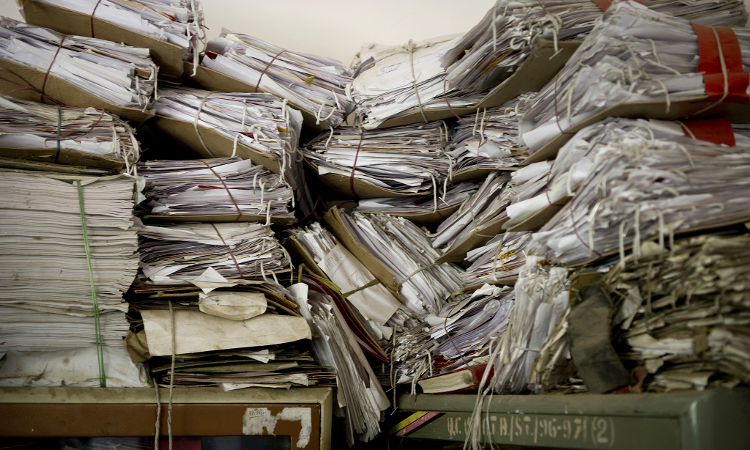 Printing Orders On Same Sheet To Avoid Paper Waste Is Commendable: Punjab & Haryana High Court Applauds Trial Court Judge Printing Orders On Same Sheet To Avoid Paper Waste Is Commendable: Punjab & Haryana High Court Applauds Trial Court Judge