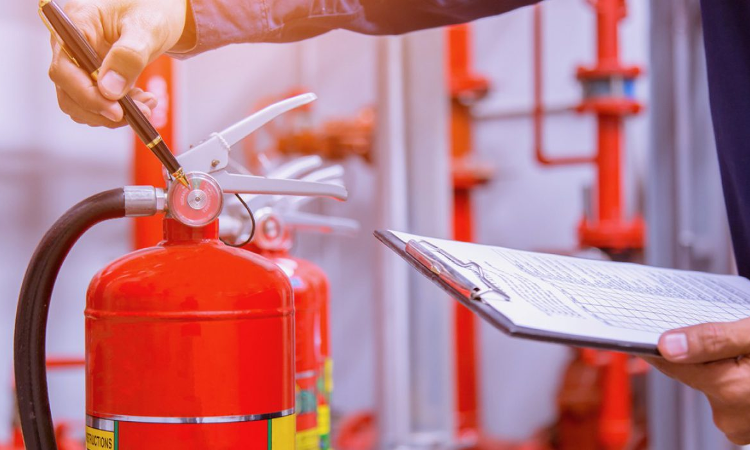 Uttarakhand High Court Quashes DMs Order Directing Issuance Of Fire NOC Despite Being Alive To Deficiencies In Construction Uttarakhand High Court Quashes DMs Order Directing Issuance Of Fire NOC Despite Being Alive To Deficiencies In Construction