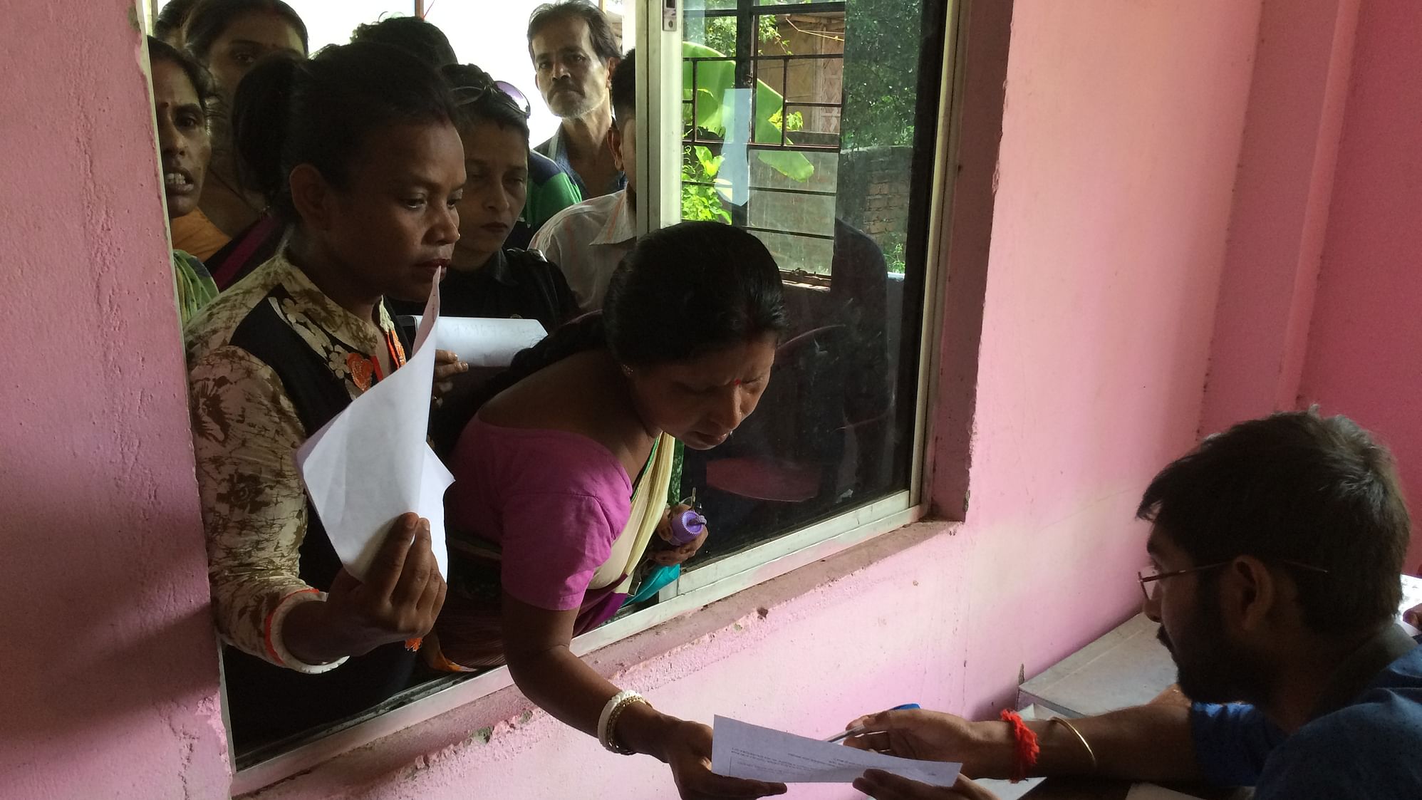 PIL In Gauhati High Court Challenges Assam Govts Push-Back Policy For Allegedly Deporting Suspected Illegal Immigrants PIL In Gauhati High Court Challenges Assam Govts Push-Back Policy For Allegedly Deporting Suspected Illegal Immigrants