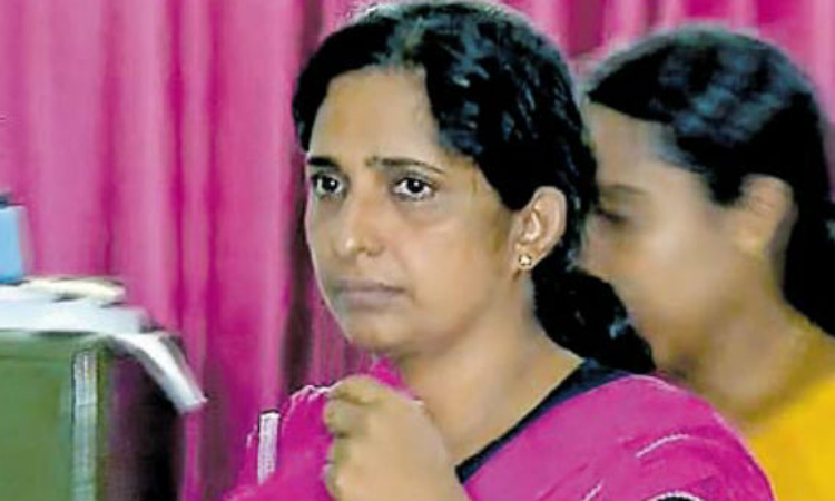 Kerala High Court Dismisses Jolly Josephs Bail Plea, Says Bail Could Risk Exposing Witnesses To Possible Threat At Her Hands Kerala High Court Dismisses Jolly Josephs Bail Plea, Says Bail Could Risk Exposing Witnesses To Possible Threat At Her Hands