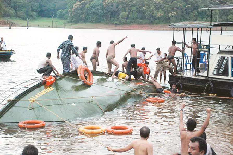 [Thattekkadu Capsize] Degree Of Knowledge For Culpable Homicide Must Verge On Certainty, Mere Knowledge That Boat Is Overloaded Insufficient: Kerala HC