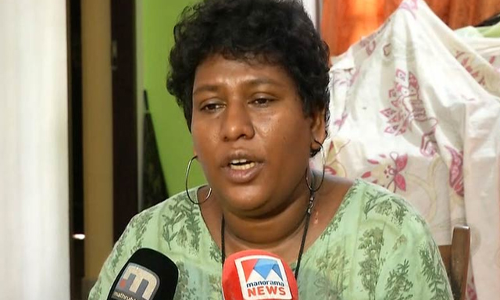 Kerala High Court Grants Pre-Arrest Bail To 2 Men Accused Of Attacking Sabarimala Activist; Finds Allegations Prima Facie Mala Fide Kerala High Court Grants Pre-Arrest Bail To 2 Men Accused Of Attacking Sabarimala Activist; Finds Allegations Prima Facie Mala Fide