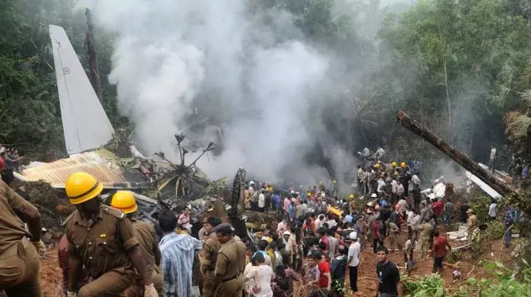 Karnataka High Court Quashes Criminal Complaint Against AAI, Air India Executives Over Mangalore Flight Crash