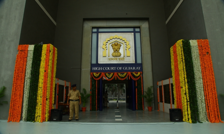 Presumption Of Innocence In Favour Of Accused Strengthened Upon Acquittal; Special Reasons Must For Interference In Appeal: Gujarat HC