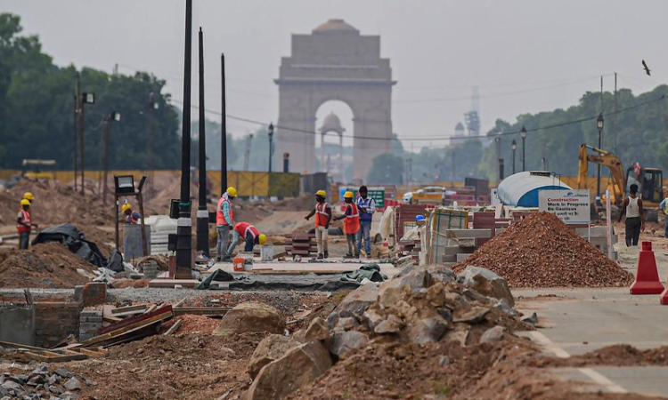 Central Vista Project Of National Importance : Delhi High Court Dismisses Plea To Suspend Work Amid COVID; Imposes Rs 1 Lakh Cost On Petitioners Central Vista Project Of National Importance : Delhi High Court Dismisses Plea To Suspend Work Amid COVID; Imposes Rs 1 Lakh Cost On Petitioners