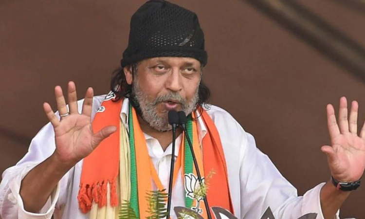 Mithun Chakrabortys Cobra Remark- Calcutta HC Directs Him To Join Probe In Post-Poll Violence Case Through Virtual Mode Mithun Chakrabortys Cobra Remark- Calcutta HC Directs Him To Join Probe In Post-Poll Violence Case Through Virtual Mode