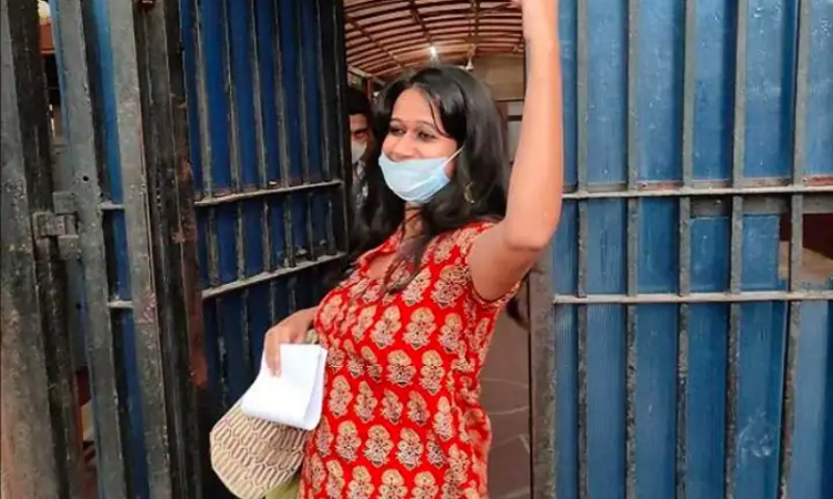 In Its Anxiety To Suppress Dissent, In The Mind Of State, Line Between Right To Protest And Terrorist Activity Seems To Be Getting Blurred: Delhi HC In Natasha Narwals Bail Order In Its Anxiety To Suppress Dissent, In The Mind Of State, Line Between Right To Protest And Terrorist Activity Seems To Be Getting Blurred: Delhi HC In Natasha Narwals Bail Order