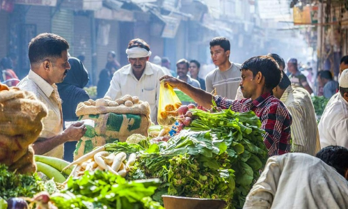 Karnataka High Court Protects 15 Bengaluru Street Vendors From Eviction, Seeks States Report On Vending Spots Karnataka High Court Protects 15 Bengaluru Street Vendors From Eviction, Seeks States Report On Vending Spots