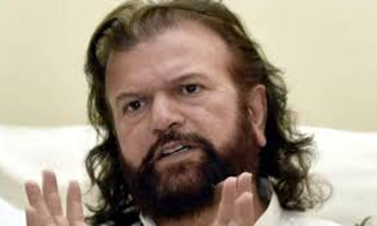 Delhi Court Discharges BJP MP Hans Raj Hans In Case Alleging False Information Furnished By Him While Filing Nomination Form