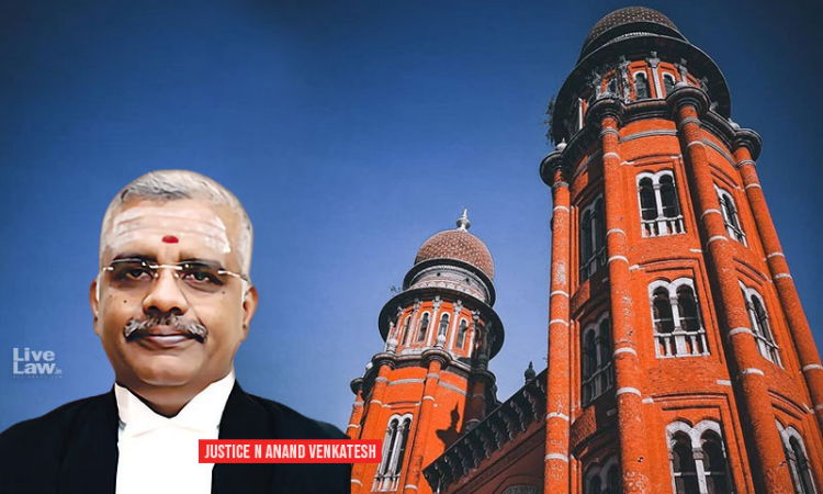 Widow Cant Be Stopped From Entering Temple; Womans Identity Not Dependent On Marital Status : Madras High Court Widow Cant Be Stopped From Entering Temple; Womans Identity Not Dependent On Marital Status : Madras High Court