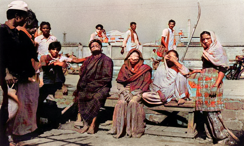 Bhopal Gas Tragedy: MP High Court Directs State To Urgently Examine Issue Of Shifting Containment Site Of Toxic Residue Away From Inhabited Areas
