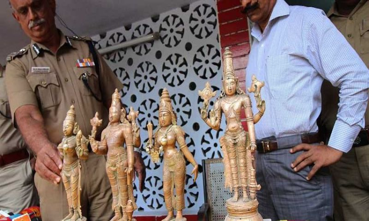 Temple Idols Theft: Madras High Court Expresses Shock Over Missing Case Diaries, Rebukes State CID For Not Being Serious Temple Idols Theft: Madras High Court Expresses Shock Over Missing Case Diaries, Rebukes State CID For Not Being Serious