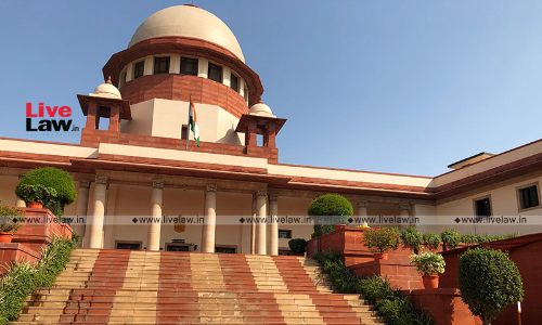 Love Affair Irrelevant Ground For Bail When Victim Is A Minor Girl : Supreme Court In POCSO Case
