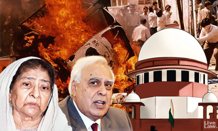 Gujarat Riots- In Fact, The Prosecution And SIT Want This Material To Be Effaced From The Memory Of This Nation: Kapil Sibal Tells Supreme Court On Tehelka Tapes Gujarat Riots- In Fact, The Prosecution And SIT Want This Material To Be Effaced From The Memory Of This Nation: Kapil Sibal Tells Supreme Court On Tehelka Tapes