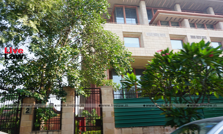 Arbitral Award Is To Be Executed At A Place Where Judgment Debtor Resides, Carries Business Or Has Assets: Delhi High Court Arbitral Award Is To Be Executed At A Place Where Judgment Debtor Resides, Carries Business Or Has Assets: Delhi High Court