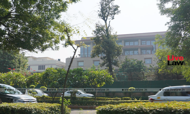 Strong Suspicion Of Prima Facie Case Based On Materials On Record Sufficient To Frame Charges; Need Not Assess Probative Value Of Evidence: Delhi HC Strong Suspicion Of Prima Facie Case Based On Materials On Record Sufficient To Frame Charges; Need Not Assess Probative Value Of Evidence: Delhi HC