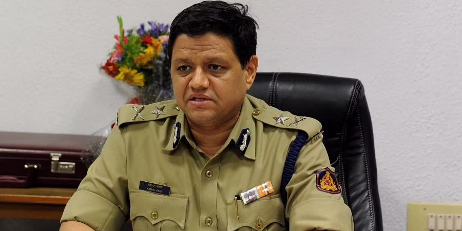 Bengaluru Police Commissioner Moves Karnataka HC Against Magistrates Order To Probe Complaint Alleging Delay In Ramesh Jarkiholi Case Bengaluru Police Commissioner Moves Karnataka HC Against Magistrates Order To Probe Complaint Alleging Delay In Ramesh Jarkiholi Case