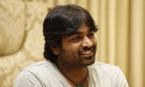 Tamil Nadu Court Summons Actor Vijay Sethupathi In Maha Gandhis Complaint Over Airport Brawl