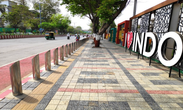 Public Needs To Be Educated Not To Use Footpath, Dedicated Track For Other Purposes: Madhya Pradesh High Court Public Needs To Be Educated Not To Use Footpath, Dedicated Track For Other Purposes: Madhya Pradesh High Court