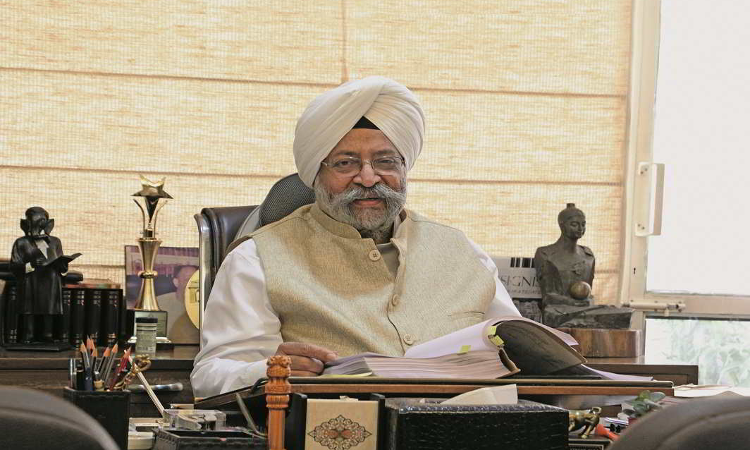 Senior Advocate & Additional Solicitor General RS Suri Passes Away