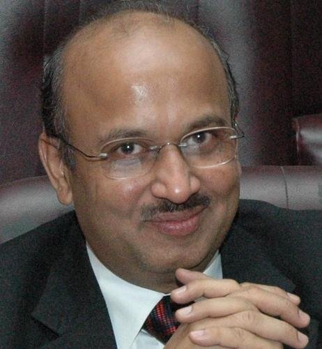 Vijay Hansaria ,Sr Advocate