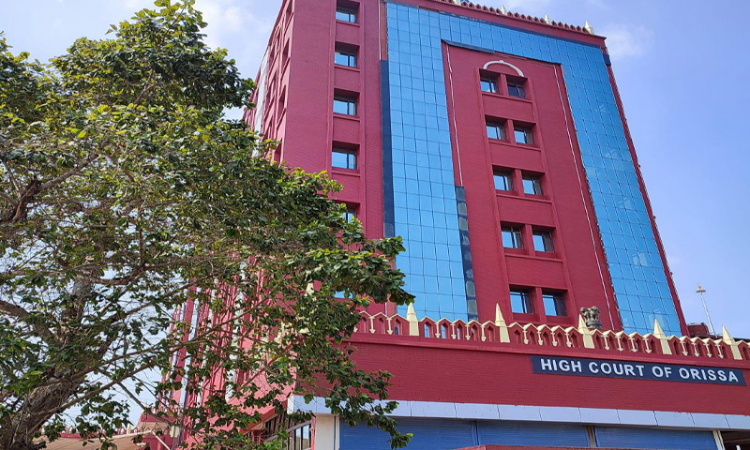 Rare & Exceptional Case: Orissa HC Orders Re-valuation Of Two Answers Of Candidate In Direct District Judge Recruitment Exam Rare & Exceptional Case: Orissa HC Orders Re-valuation Of Two Answers Of Candidate In Direct District Judge Recruitment Exam