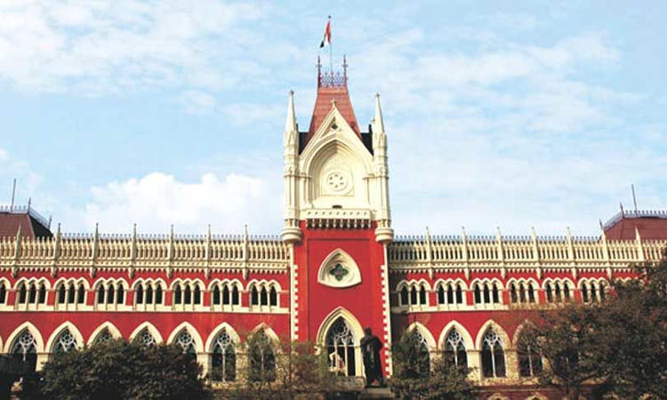 Calcutta High Court: WBLRTT Cannot Be Bypassed Merely By Alleging Wrongful Assumption Of Jurisdiction Under Thika Tenancy Act Calcutta High Court: WBLRTT Cannot Be Bypassed Merely By Alleging Wrongful Assumption Of Jurisdiction Under Thika Tenancy Act