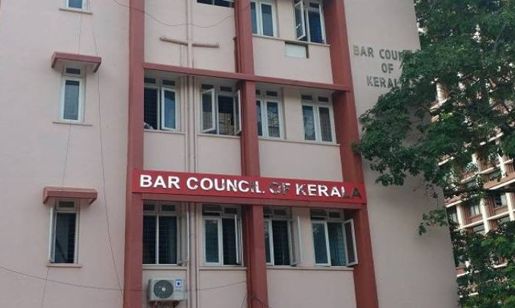 Actor Assault Case : Survivor Moves Kerala Bar Council Alleging Dileeps Lawyers Of Misconduct Actor Assault Case : Survivor Moves Kerala Bar Council Alleging Dileeps Lawyers Of Misconduct