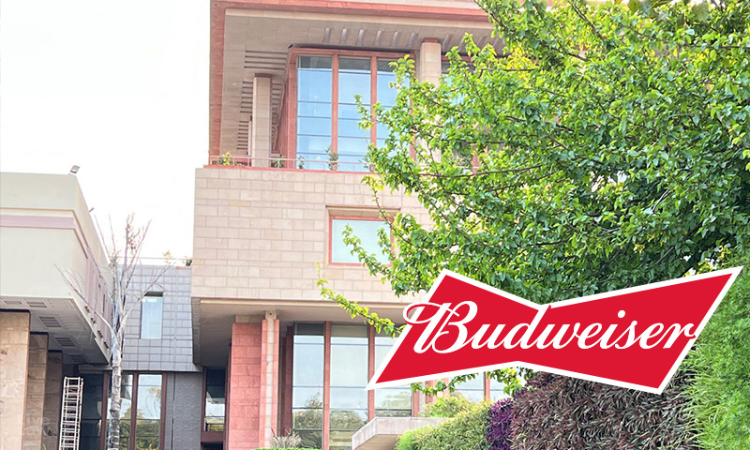 Using Recycled Bottles Of Another Manufacturer Results In Infringement & Passing Off: Delhi High Court Rules In Favour Of BUDWEISER Using Recycled Bottles Of Another Manufacturer Results In Infringement & Passing Off: Delhi High Court Rules In Favour Of BUDWEISER