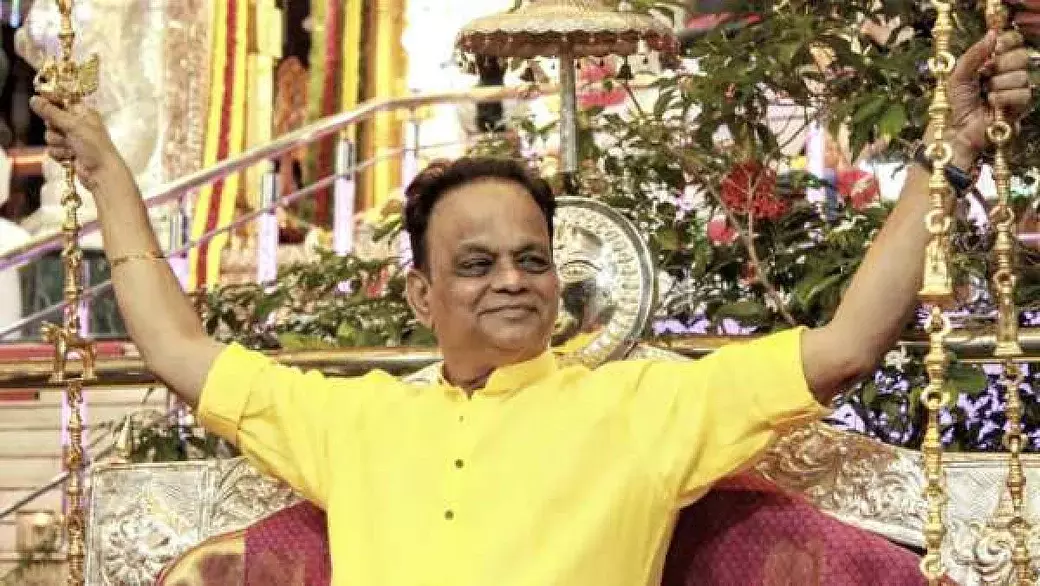 Supreme Court Grants Bail To TN Godman Siva Sankar Baba In POCSO Case, Asks Him Not To Use Social Media To Dissaude People From Filing Complaints Supreme Court Grants Bail To TN Godman Siva Sankar Baba In POCSO Case, Asks Him Not To Use Social Media To Dissaude People From Filing Complaints