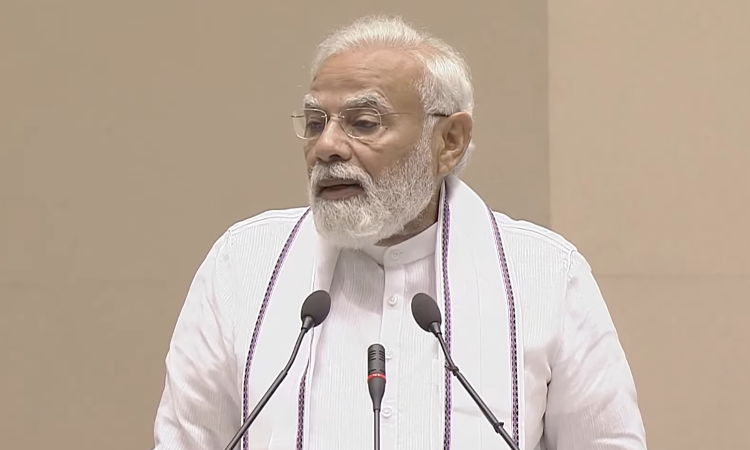 Local Languages Should Be Promoted In Courts For Common Man : Prime Minister Narendra Modi Local Languages Should Be Promoted In Courts For Common Man : Prime Minister Narendra Modi
