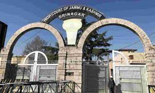 Non-Consideration Of Detenus Representation Against Preventive Detention Order Violates Right Under Article 22 Of Constitution: J&K&L High Court