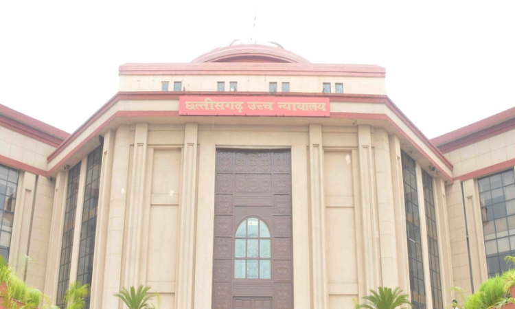 Failure To Comply With Condition Not Specified In Recruitment Rules Or Advertisement, Cant Justify Rejection Of Candidates Appointment: Chhattisgarh HC Failure To Comply With Condition Not Specified In Recruitment Rules Or Advertisement, Cant Justify Rejection Of Candidates Appointment: Chhattisgarh HC