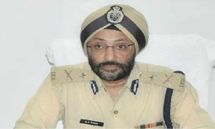 Supreme Court Requests Chattisgarh HC To Decide Suspended IPS Officers Bail Plea In Corruption Case Expeditiously