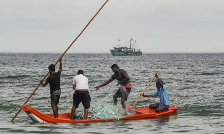 Supreme Court Issues Notice On Plea To Stay Ban On Use Of Purse Seine Nets For Fishing In Tamil Nadu Supreme Court Issues Notice On Plea To Stay Ban On Use Of Purse Seine Nets For Fishing In Tamil Nadu