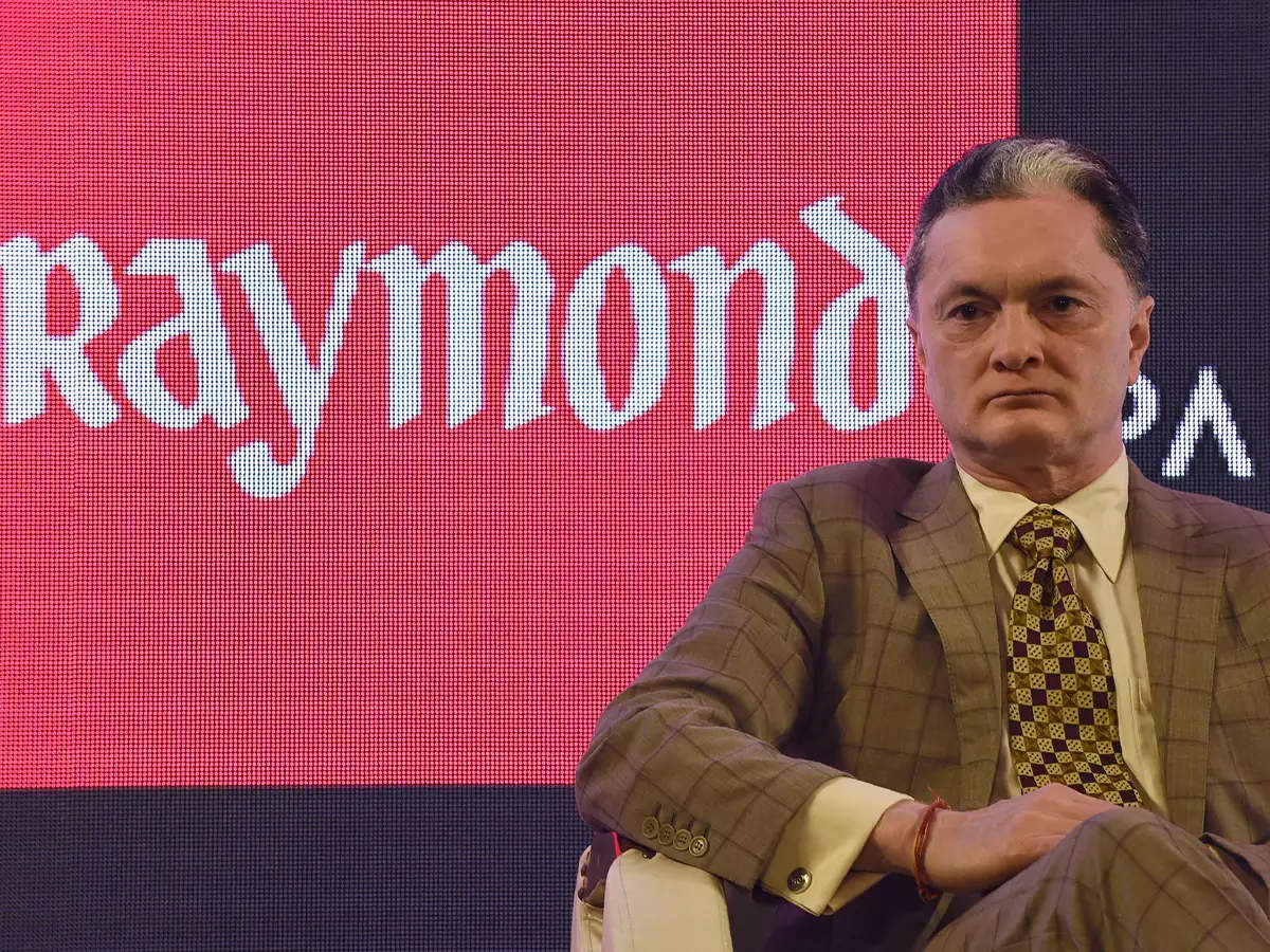 Suit Against Raymond Ltd & Gautam Singhania : Bombay HC Allows Flatbuyers To Raise Plea That Building Constructed By Raymond Has No Occupancy Certificate