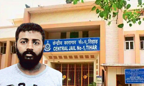 Supreme Court Dismisses Plea Of Sukesh Chandrashekhar & Wife Seeking More Time For Meeting With Lawyers Supreme Court Dismisses Plea Of Sukesh Chandrashekhar & Wife Seeking More Time For Meeting With Lawyers