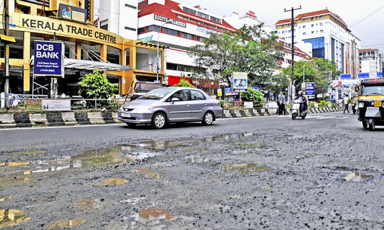 Right To Motorable Road Is Constitutional Right, Says Kerala High Court As It Awaits Road Safety Audit Report Right To Motorable Road Is Constitutional Right, Says Kerala High Court As It Awaits Road Safety Audit Report