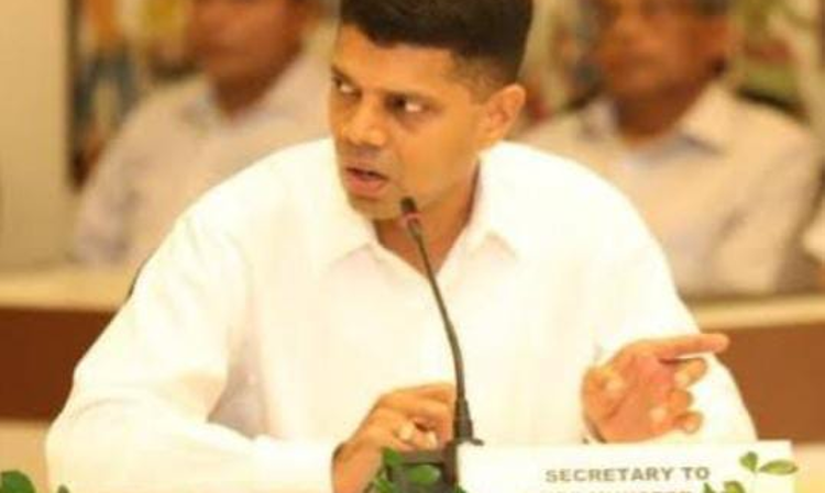 Orissa High Court Denies To Discharge Persons Accused Of Making Violent Ruckus At Residence Of CMs Private Secretary Orissa High Court Denies To Discharge Persons Accused Of Making Violent Ruckus At Residence Of CMs Private Secretary
