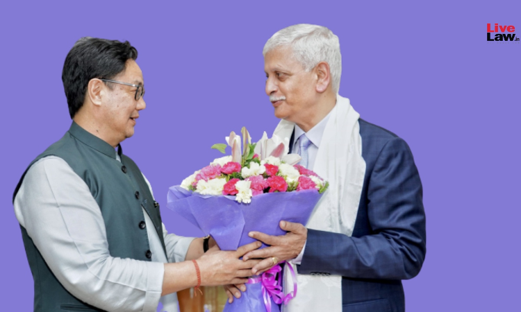 Union Law Minister Kiren Rijiju Writes To CJI UU Lalit Requesting Him To Recommend His Successor Union Law Minister Kiren Rijiju Writes To CJI UU Lalit Requesting Him To Recommend His Successor