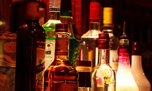 Bombay High Court Imposes ₹10K Cost On Nasik Resident For Challenging Permission For Opening Of Country Liquor Bar In Residential Area