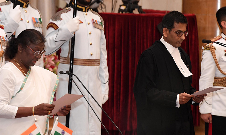 Justice DY Chandrachud Takes Oath As The 50th Chief Justice Of India Justice DY Chandrachud Takes Oath As The 50th Chief Justice Of India