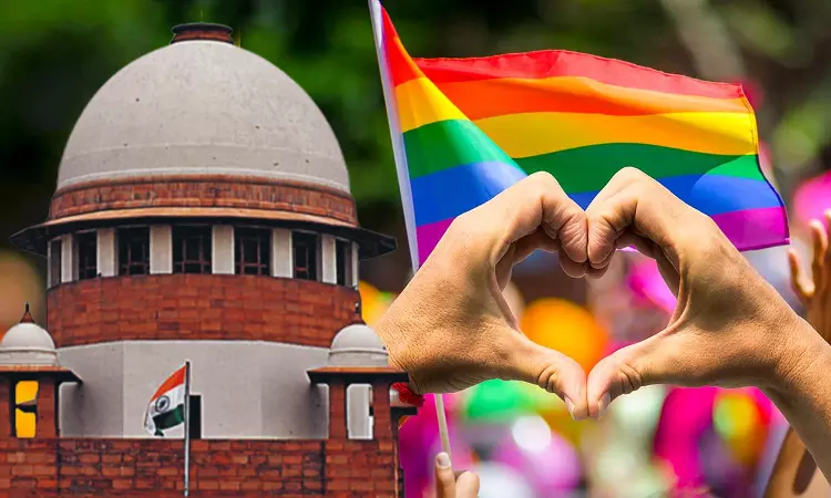 BREAKING| Supreme Court Transfers To Itself Petitions Pending In High Courts For Recognition Of Same-Sex Marriage BREAKING| Supreme Court Transfers To Itself Petitions Pending In High Courts For Recognition Of Same-Sex Marriage